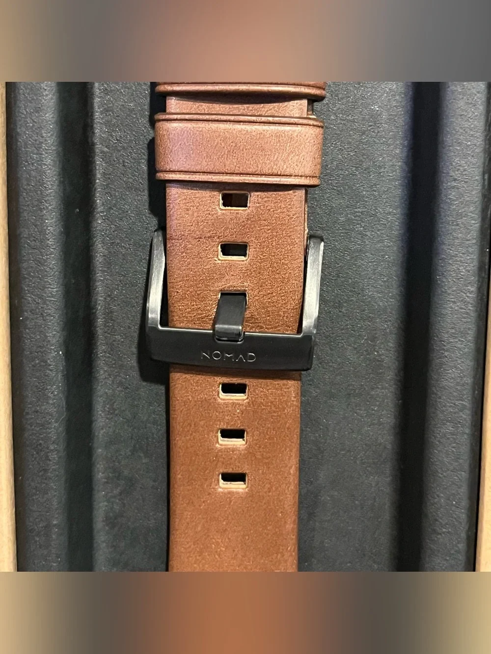 NOMAD Modern Strap Horween Leather for Apple Watch - Rustic Brown (44mm/42mm)